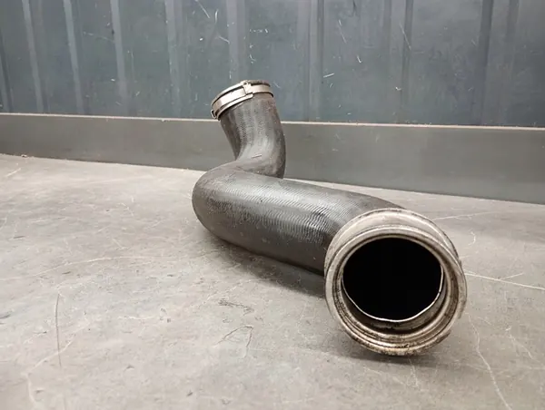 Intercooler-slang MERCEDES C W204 3.0 320 350 CDI A2045282082 image 4