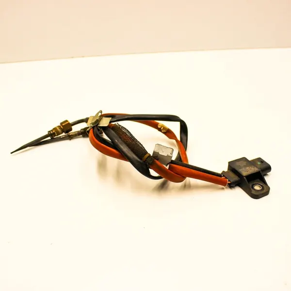 Nissan Qashqai J12 2021 Oil Temperature Sensor OEM 226585317R image 1