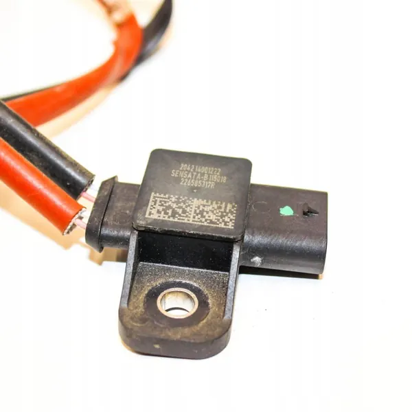 Nissan Qashqai J12 2021 Oil Temperature Sensor OEM 226585317R image 3