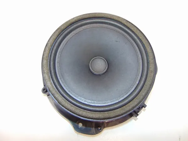 Ovenkaiutin OEM K8D2-18808-BB Range Rover Evoqueen image 2