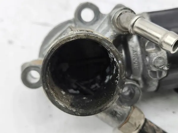 Válvula EGR Mercedes-Benz E W213 2017 A6541400460 image 6