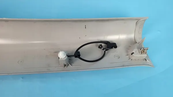 Tesla Model 3 pelaröverdrag vänster OEM 1527917-01-F image 10