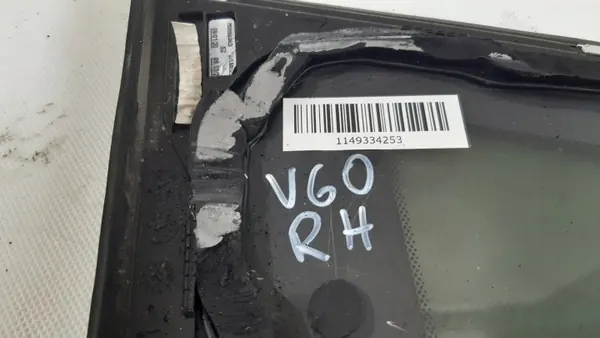 Volvo V60 II rechte Karosseriescheibe OEM 1149334253 image 6
