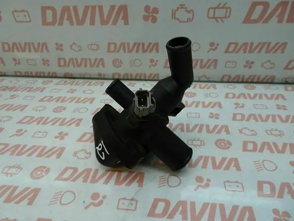 Termostato / Carcasa de Termostato BK3Q-8A586-AB 2014 image 4