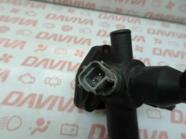 Termostato / Carcasa de Termostato BK3Q-8A586-AB 2014 image 5