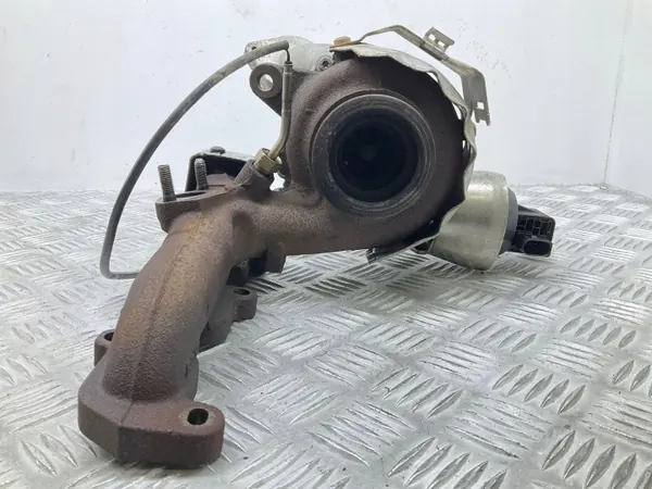 Käytetty Audi OE Turbo OEM 03L253056T image 8