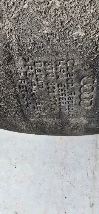 Framvänster Hjulhus Audi A5 8T OEM 8T0821171H image 6