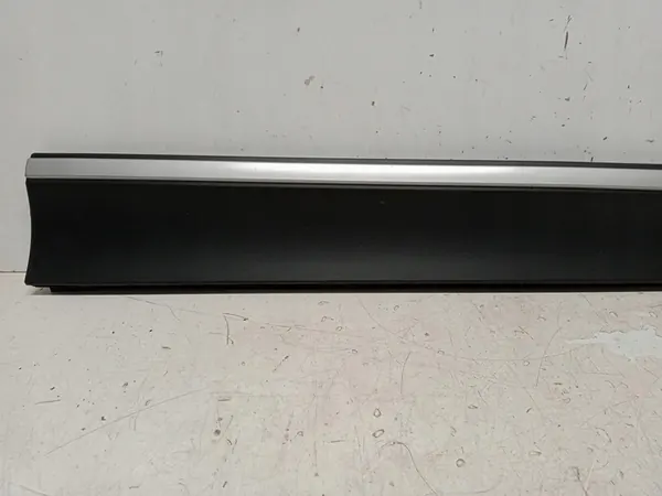 BMW X3 F25 X4 F26 Door Trim Right Front 5113 7205780 image 3