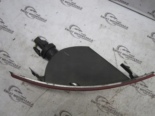 Ford Focus MK2 takavasen sumuvalo OEM 8V41-15K273-AB image 3