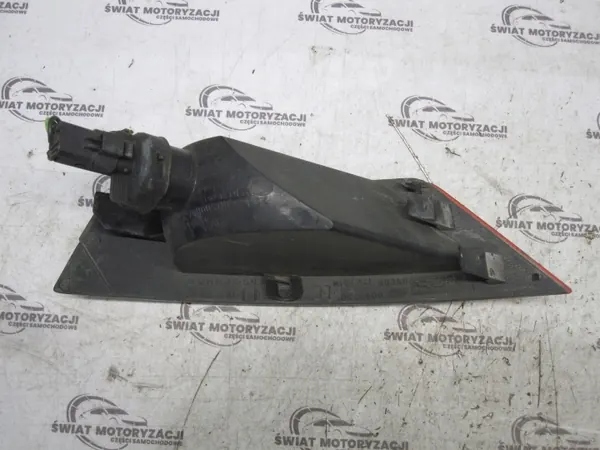 Ford Focus MK2 takavasen sumuvalo OEM 8V41-15K273-AB image 4
