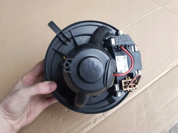 Ventilador interno + Resistor / SEAT LEON II VW GOLF V image 6