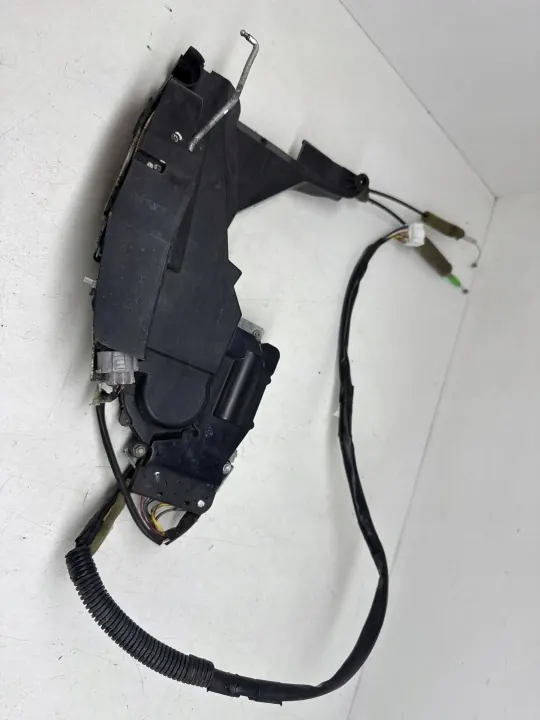 OEM 6911050030 Arrêt de porte avant Lexus LS 430 image 3