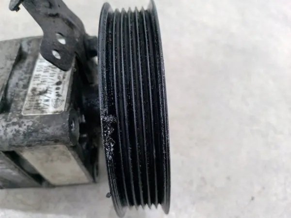Volvo Servopumpe OEM 30665100 für XC90 image 6