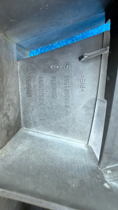 RENAULT KANGOO 2 II Etupuskuri 8200501555 image 3