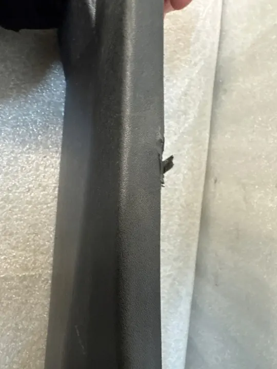 Toyota RAV4 V Rechte Hecktürleiste OEM 75077-42040 image 6