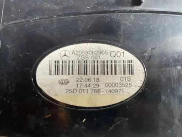 Linker achterlicht voor Mercedes C-Class W205 image 3