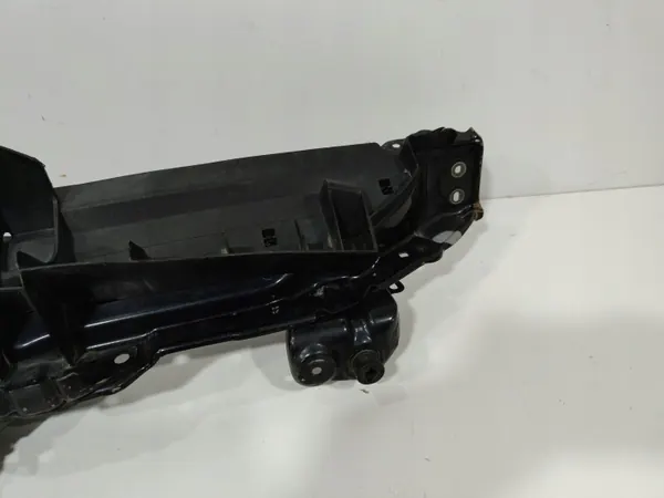 Toyota Yaris II Bovenste Voorste Versterking OEM WZMOCNIENIE image 8
