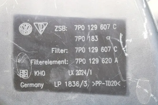 Filtre à air VW Touareg OEM bt-cars-27658 Occasion image 6