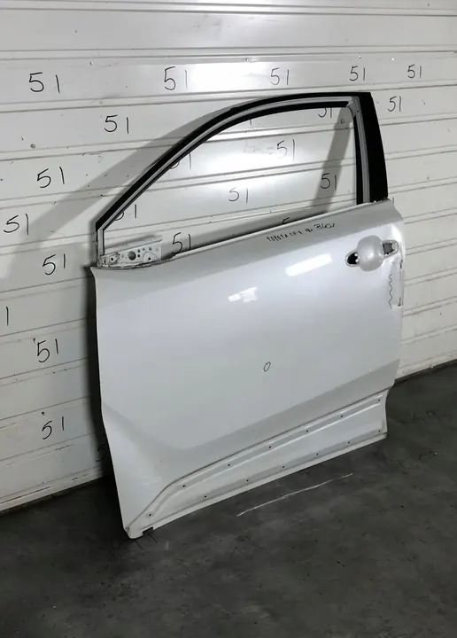 TOYOTA C-HR Vänster Framdörr Vit Perla 67002F4010 image 5