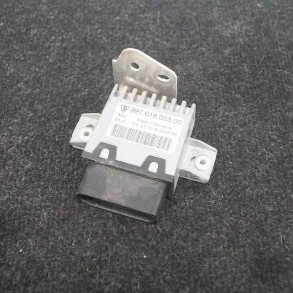 Bränslepumpsstyrenhet Porsche 911 Targa OEM 99761802300 image 2