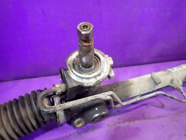 Boîtier de direction Ford OE 2S61-3200-KR Fiesta VI image 3