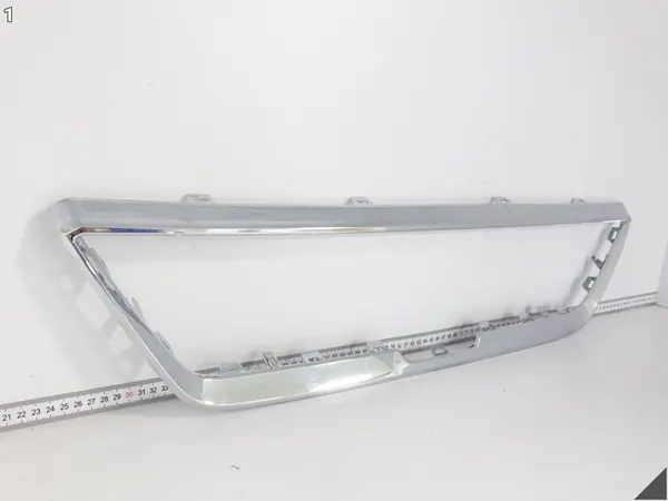 SEAT IBIZA V 5 6F0 17- Chrome Grill Frame 2ZZ image 2