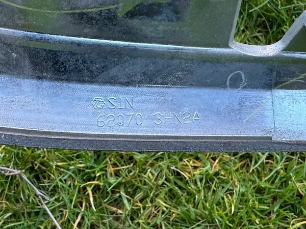 Rivestimento paraurti anteriore Nissan Micra K13 image 3