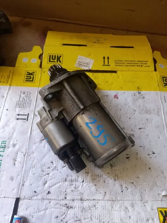 Arrancador Skoda Scala 2019 OE 02Z911022C image 2