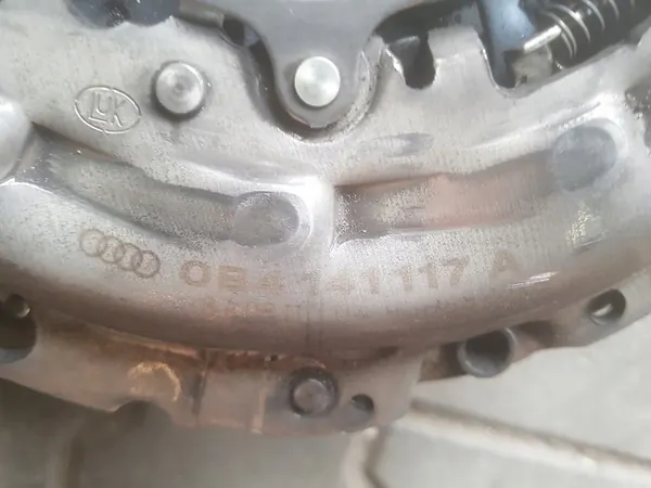 AUDI S5 A5 8T 4.2 FSI Volante de Dupla Massa image 4