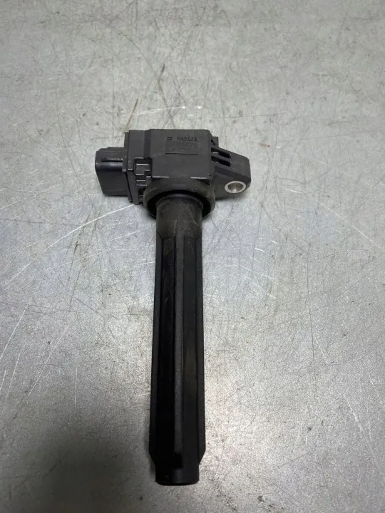 Bobine d'allumage OEM FBZ16586 pour Mitsubishi Outlander image 2