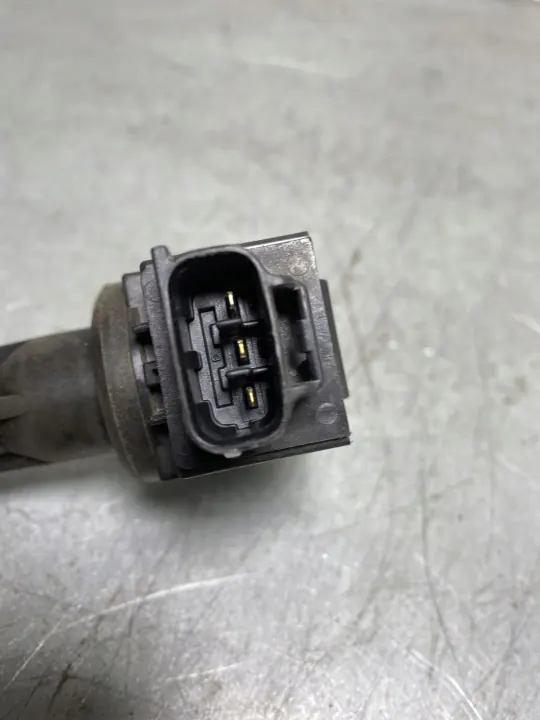 Bobine d'allumage OEM FBZ16586 pour Mitsubishi Outlander image 3
