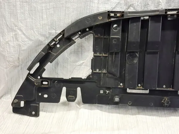 Renault Clio IV Frontstoßstangen-Plattenabdeckung OEM 622563607R image 7