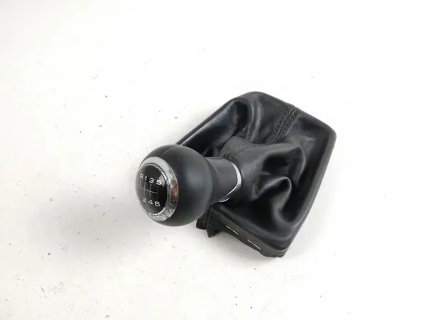 Audi A4 S4 B9 Schaltknauf OEM RZV77436 image 2