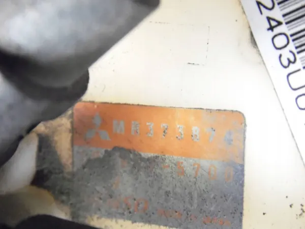 Polttoainepumppu OEM MR373874 Mitsubishi Carisma 1.8 GDI image 4