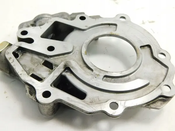 Carcasa de Bomba de Aceite OEM Nissan 2.2 DCI - Usado image 10