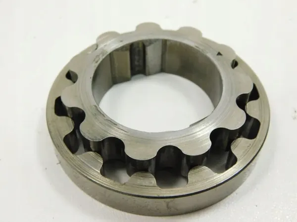 Carcasa de Bomba de Aceite OEM Nissan 2.2 DCI - Usado image 7