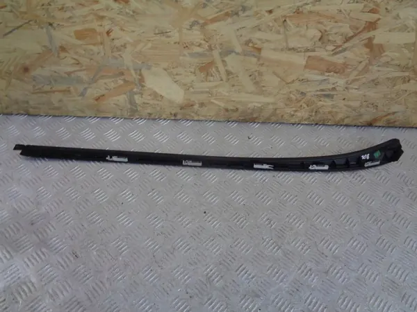 OEM 9680623780 Frontscheibenleiste Links Peugeot 308 image 4