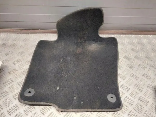 Tapete VW OEM 3C1863011D para Passat CC 2010 image 9