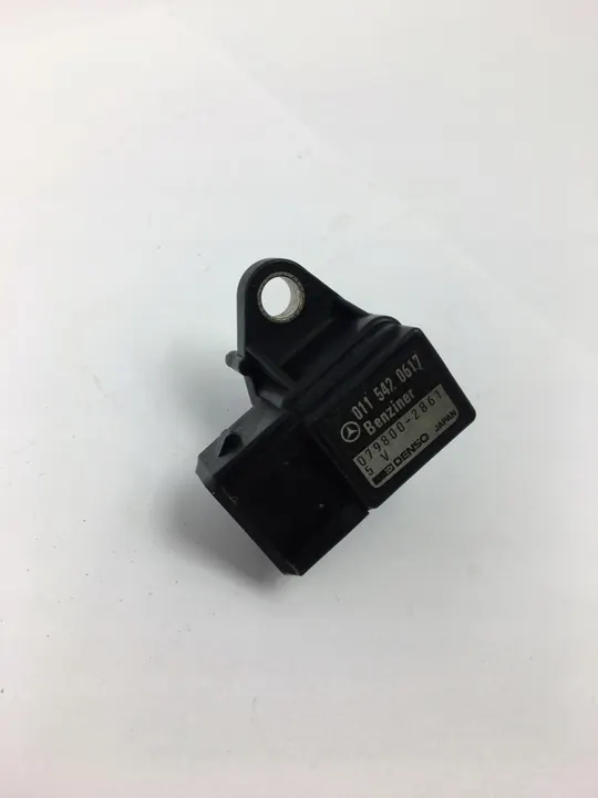 Ilmanpaineanturi Mercedes W140 S500 SL R129 OEM 0115420617 image 3