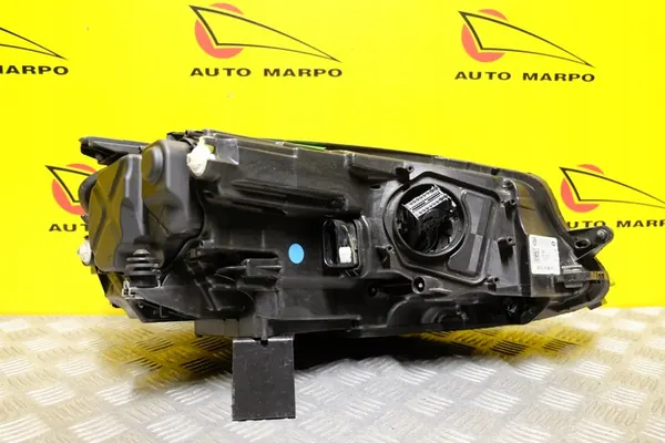 VW e-GOLF LIFT 2017 Farol Full LED Esquerdo OEM image 9