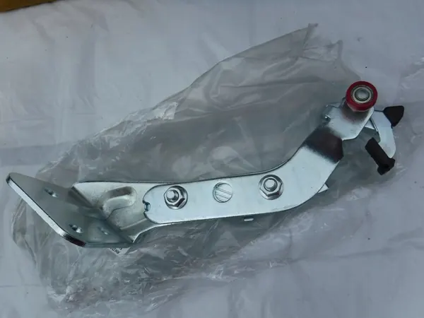 PYRO Rolo Inferior da Porta 1344239080 image 3