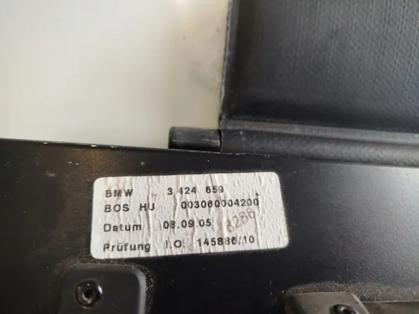 BMW E83 X3 LCI Heckablage Rollo OEM 3424659 image 7