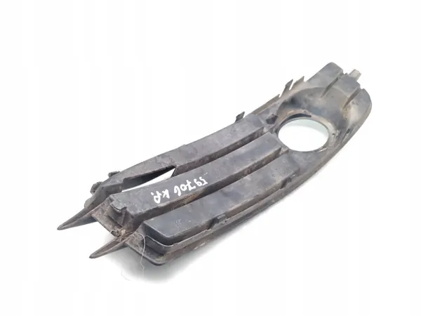 Grille Halogène Audi A3 Gauche OEM 8P0807681AF (2012) image 4