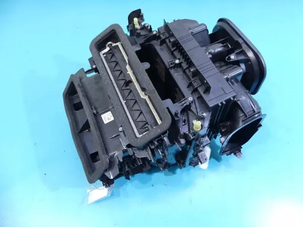 Värmekärnhölje OEM IMPRK1275944 för Volvo S90 image 2