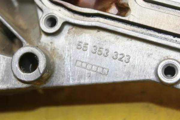 Oljefilterhus Astra H 1.8 B Z18XER image 4