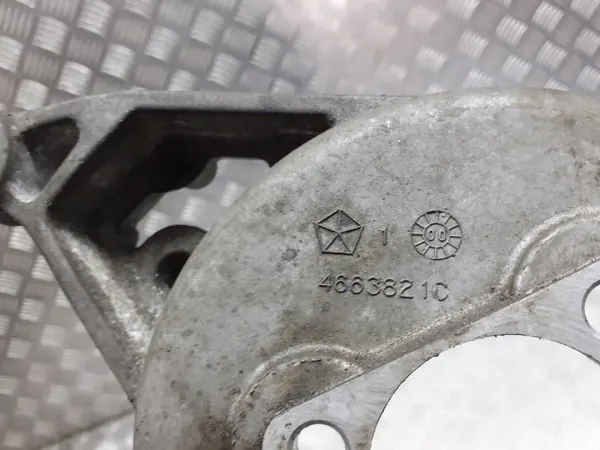 Distributiedeksel OEM 4663821C Chrysler 300M 3.5 V6 image 3