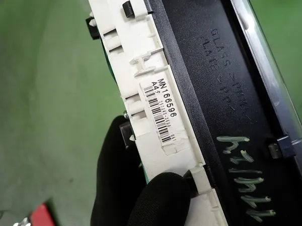 MITSUBISHI PAJERO PININ 1.8 B Instrument Cluster MN166596 image 6