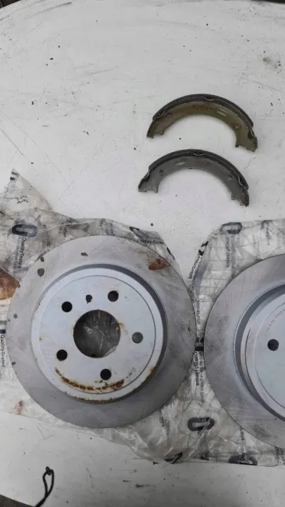 Bromssats OEM 458569585 för Jeep Grand Cherokee WK image 4