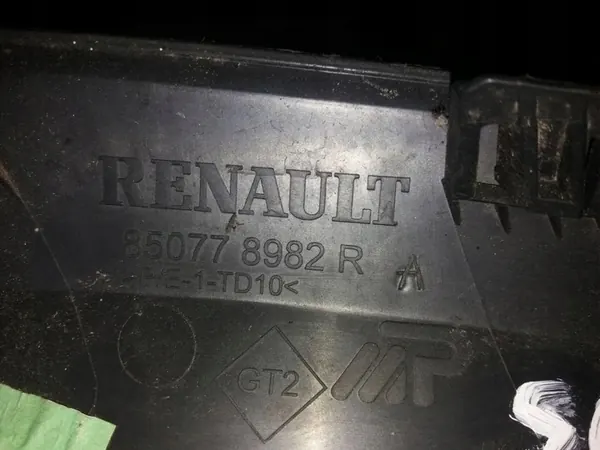 Dacia Sandero II Vasemman Takapuskuri image 5