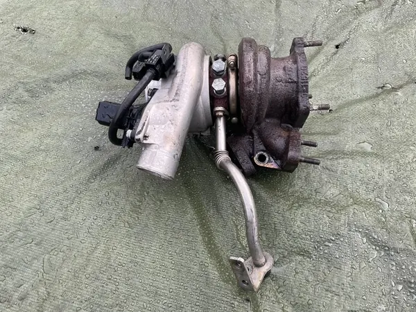 OPEL INSIGNIA A 2.8T V6 Turbo Turbocompressor 55563464 image 2